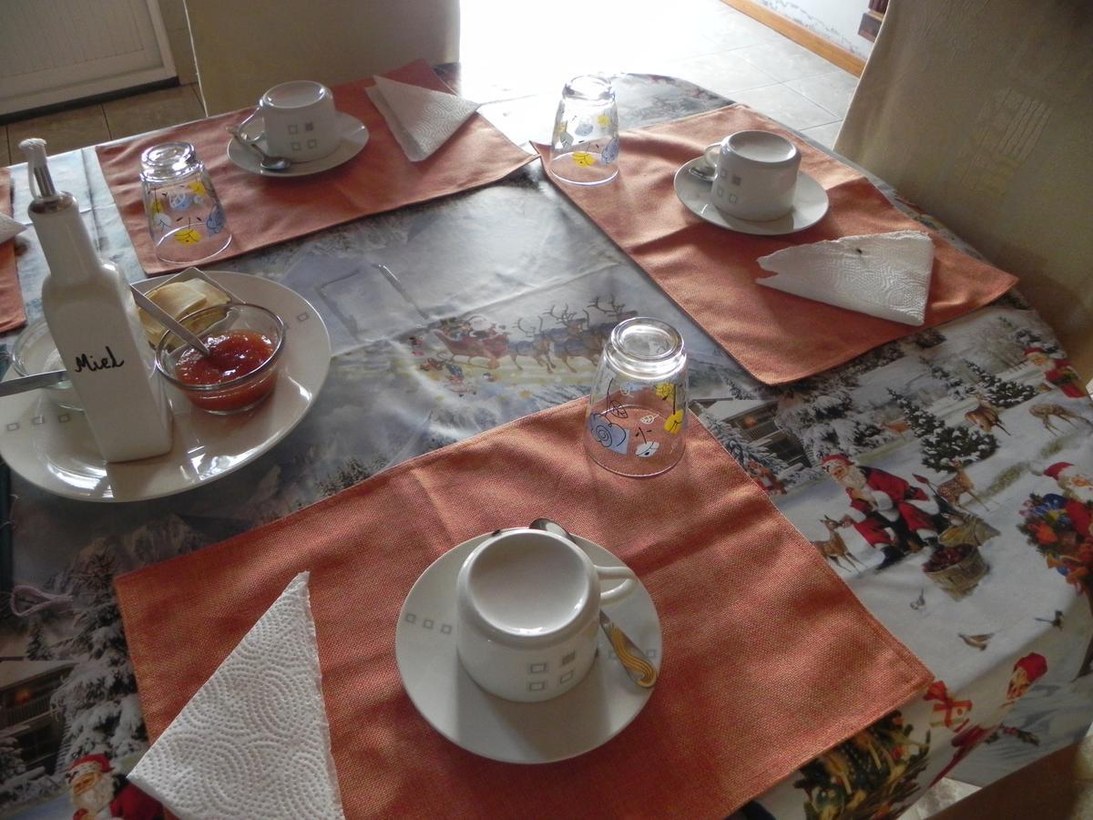 Chez Clenya Guesthouse La Ferme Bagian luar foto