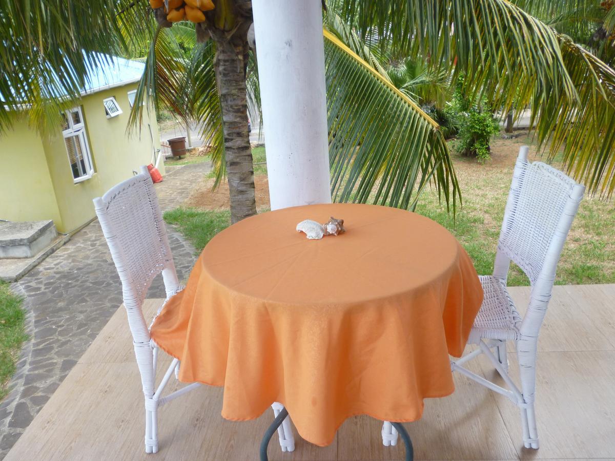 Chez Clenya Guesthouse La Ferme Bagian luar foto